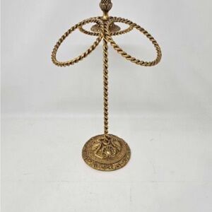 Gold Twisted brass 3 towel holder